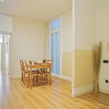 ¡apartamento En El Centro De Barcelona!